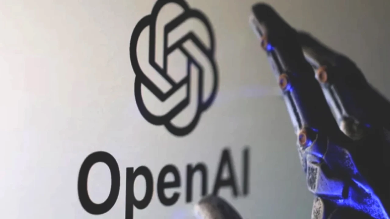 OpenAI, Teknoloji Oyununu Değiştiriyor: Kendi Cihazlarını Piyasaya Sürüyor!